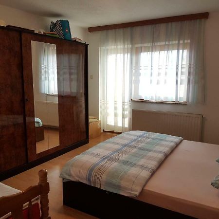 Kuca Za Odmor Sarcevic Apartment Prozor ภายนอก รูปภาพ