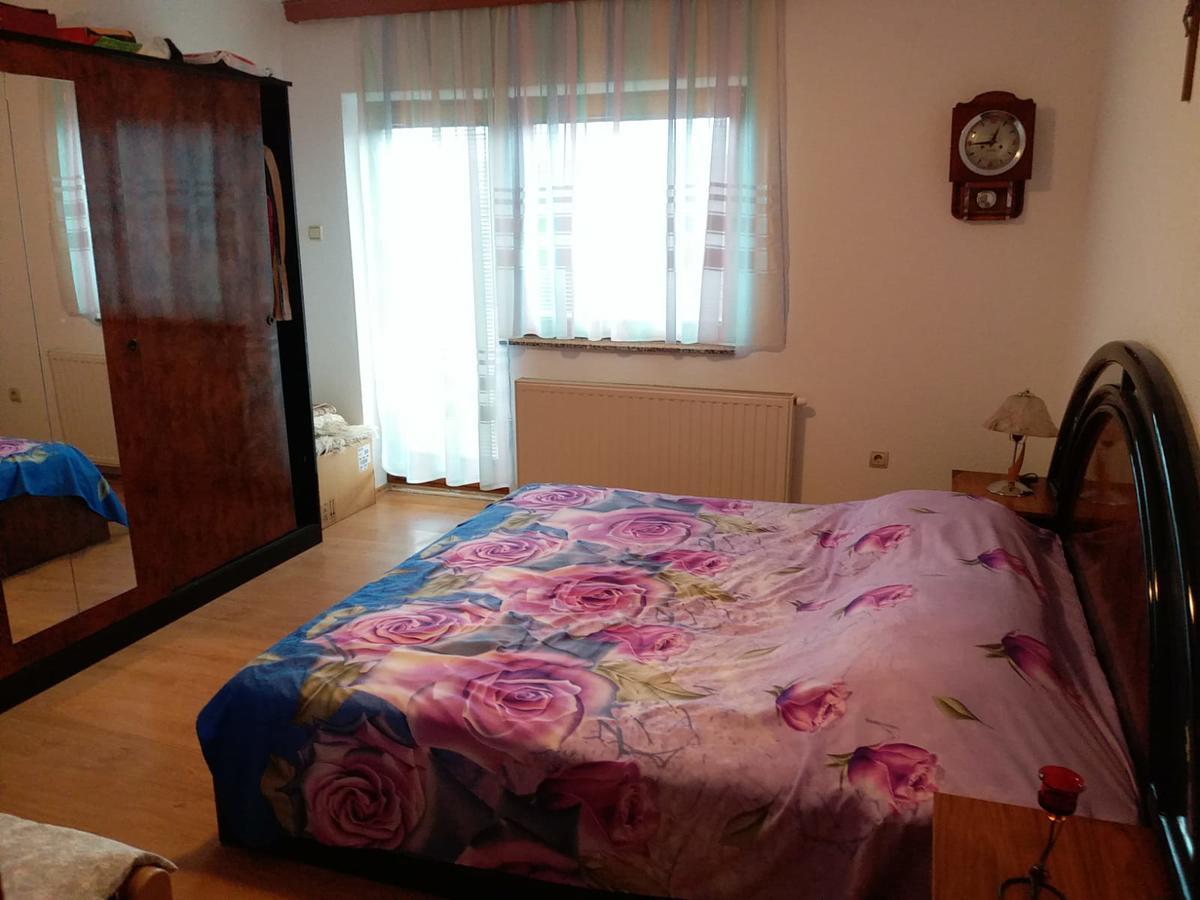 Kuca Za Odmor Sarcevic Apartment Prozor ภายนอก รูปภาพ