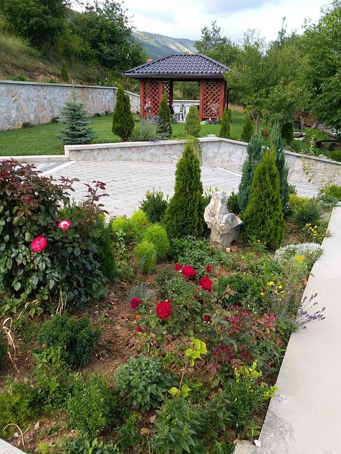 Kuca Za Odmor Sarcevic Apartment Prozor ภายนอก รูปภาพ